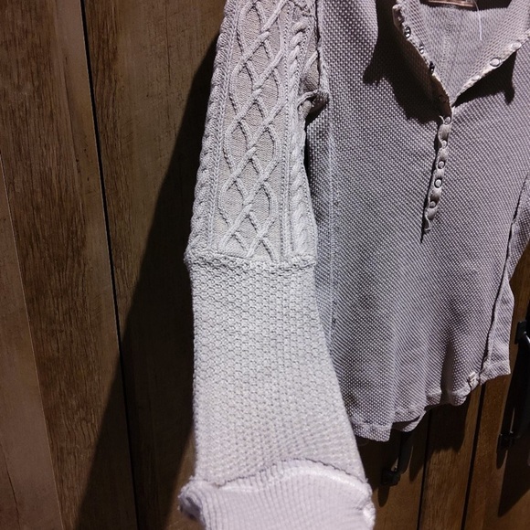 NWT FREE PEOPLE TWISTED CABLE KNIT THERMAL HENLEY - Picture 6 of 9